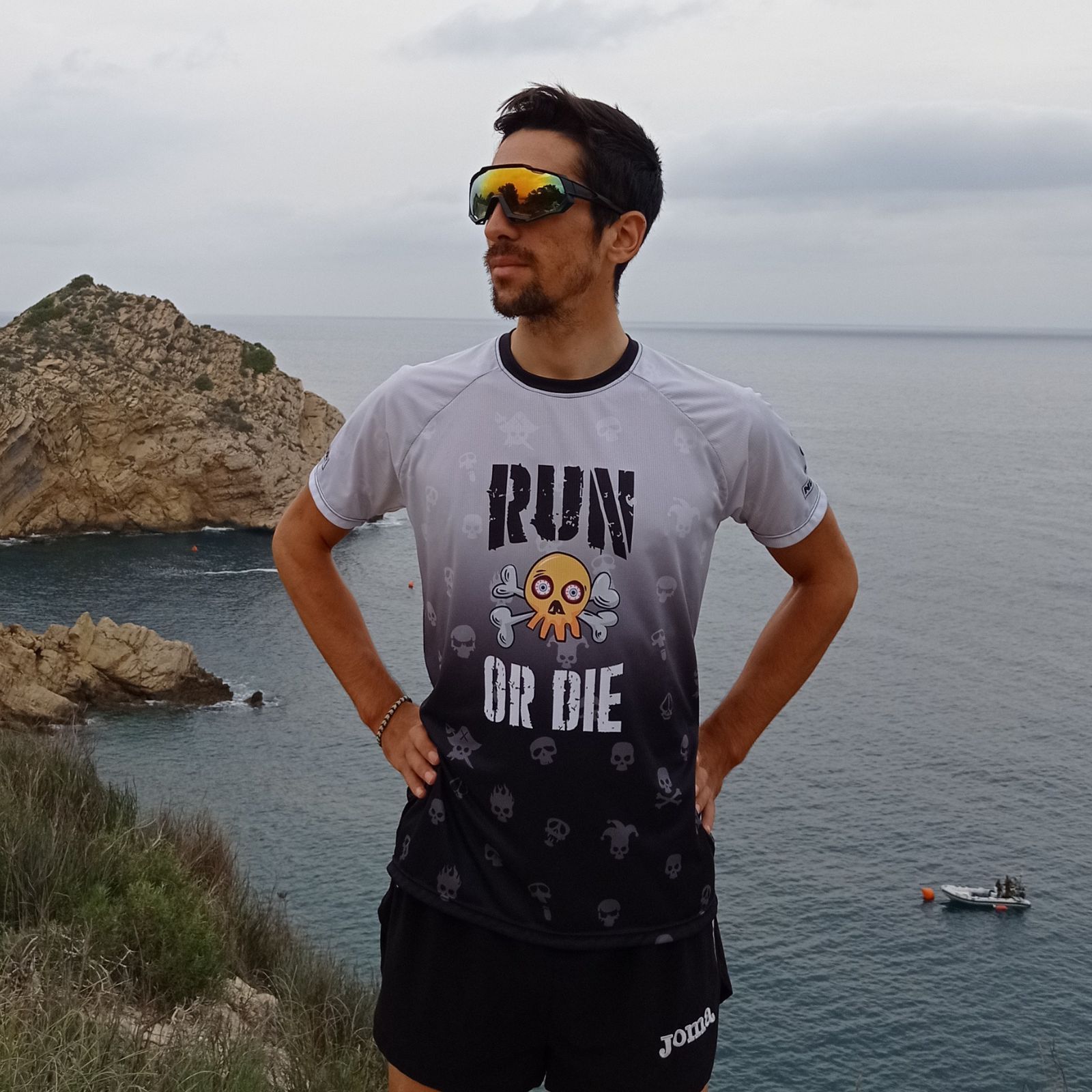 camiseta_RUNORDIE_unisex camisetas running divertidas